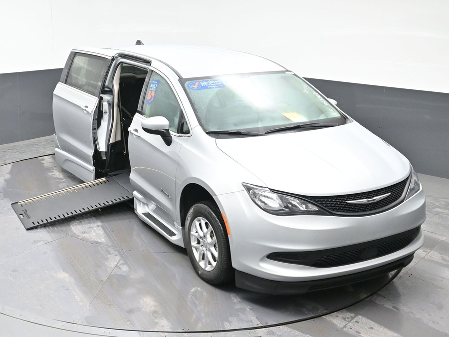 Used 2023 Chrysler Voyager LX - BraunAbility Side Entry Entry In Floor Automatic Ramp