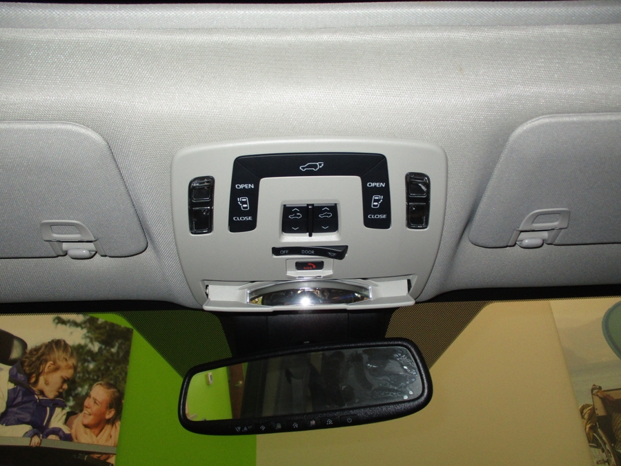 2024 TOYOTA SIENNA - Image 13