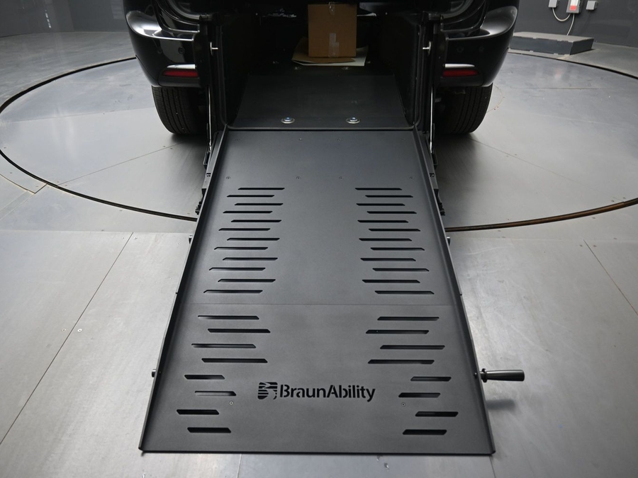 Used 2025 Chrysler Pacifica Select - BraunAbility Rear Entry Fold Out Manual Ramp