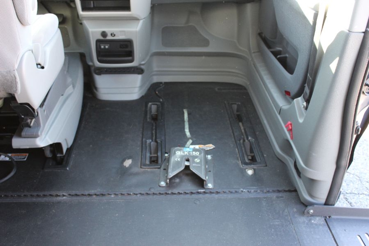 2019 TOYOTA SIENNA - Image 15