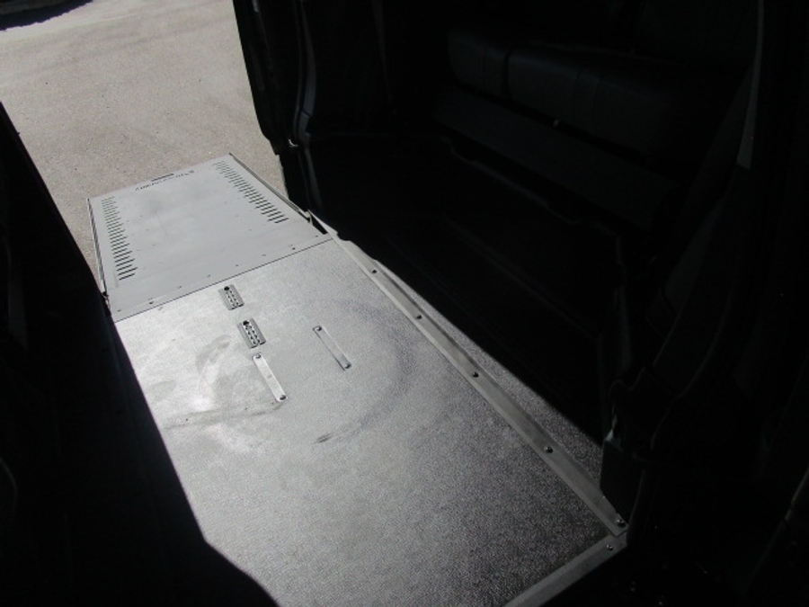 Used 2024 Toyota Sienna Hybrid XLE - BraunAbility Side Entry Entry In Floor Automatic Ramp