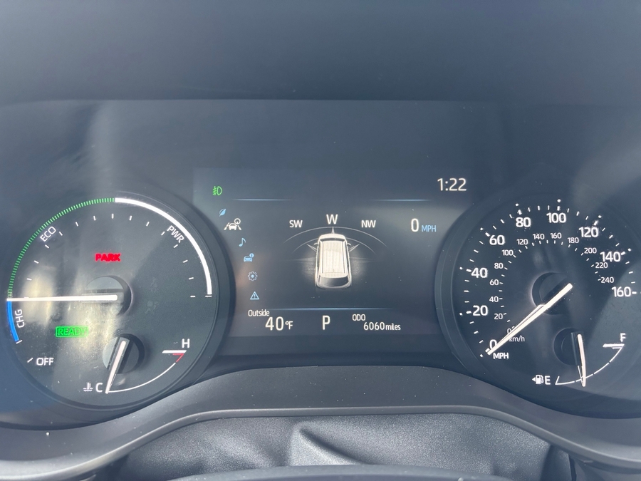 Used 2025 Toyota Sienna Hybrid XLE Base - BraunAbility Side Entry Entry In Floor Automatic Ramp