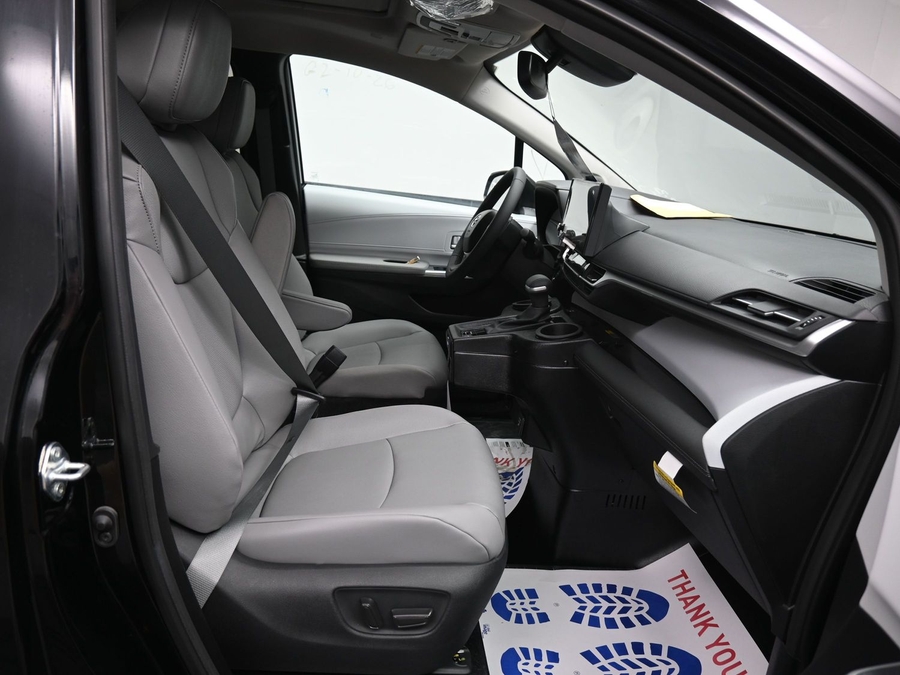 Black Toyota Sienna image number 8