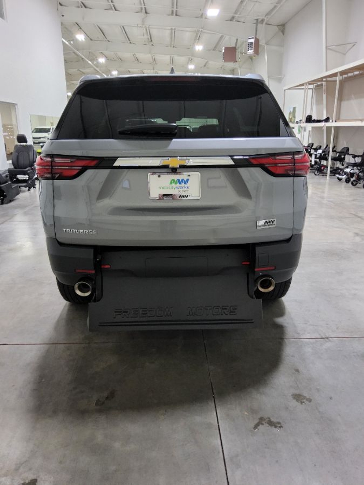 2023 CHEVROLET TRAVERSE - Image 6