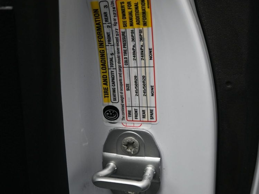 New 2026 Chrysler Pacifica Select Sport - BraunAbility Side Entry In Floor Automatic Ramp