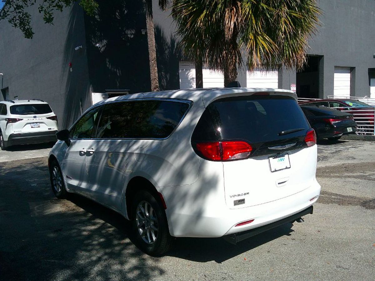 New 2024 Chrysler Voyager LX's photo