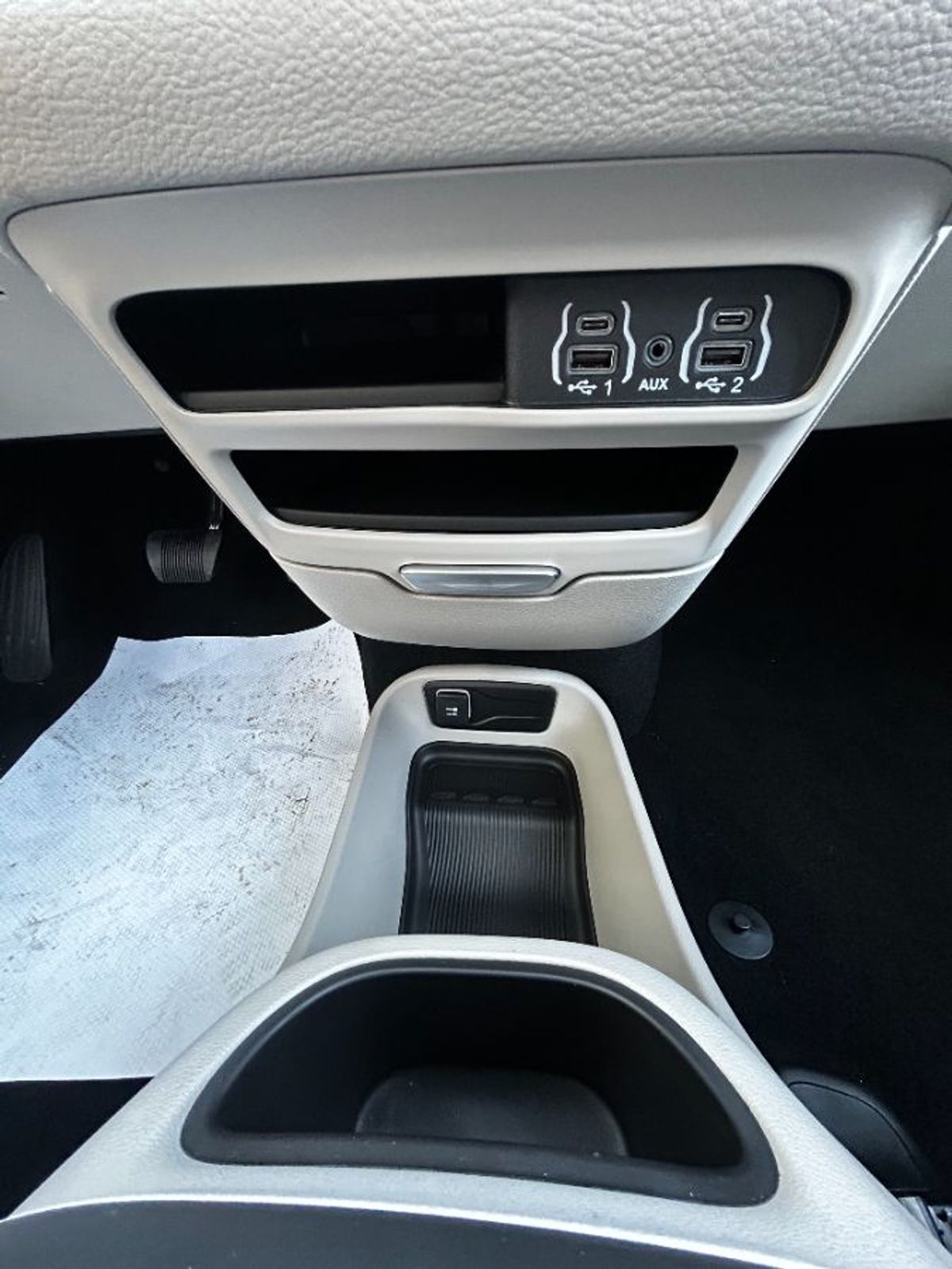 2024 CHRYSLER PACIFICA - Image 21