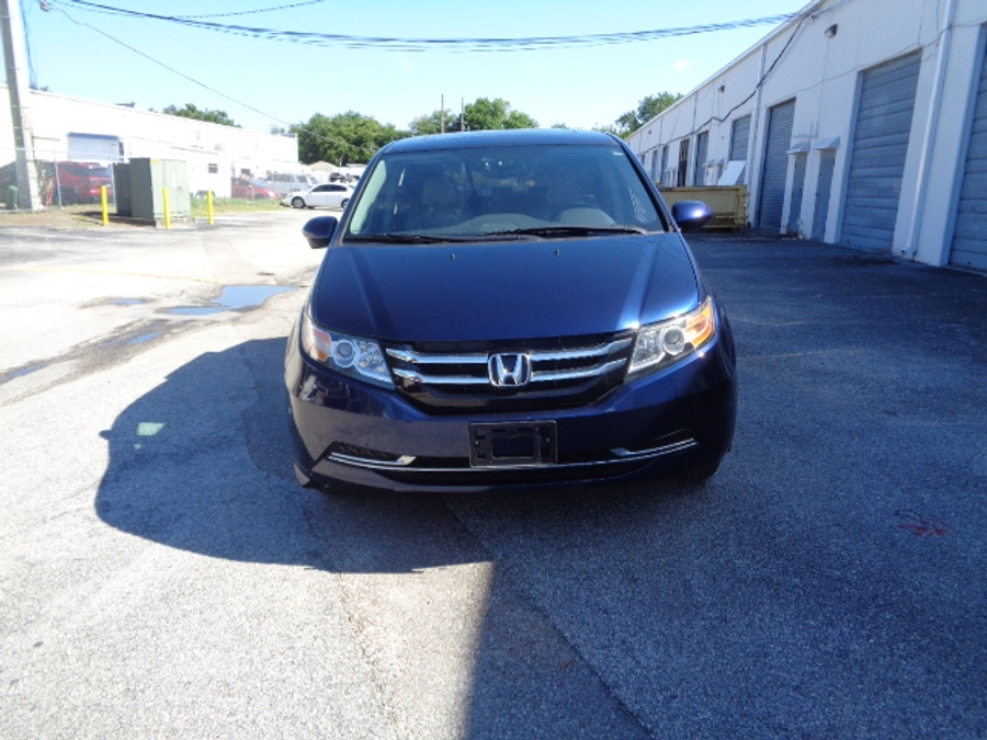 Used 2016 Honda Odyssey EX-L - BraunAbility Side Entry Entry Fold Out Automatic Ramp