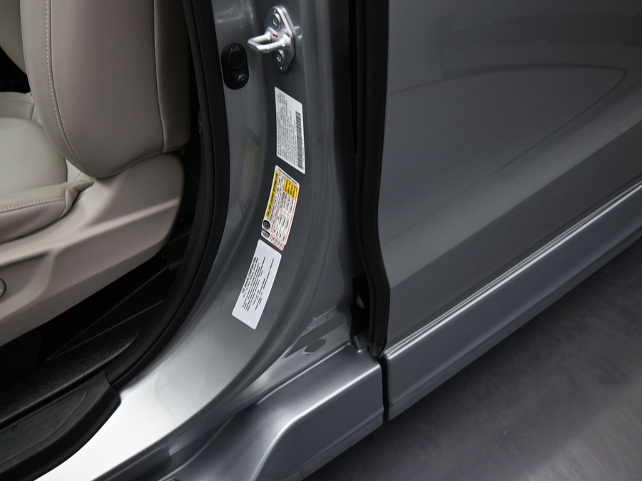 New 2026 Honda Odyssey EX-L - BraunAbility Side Entry Entry In Floor Automatic Ramp