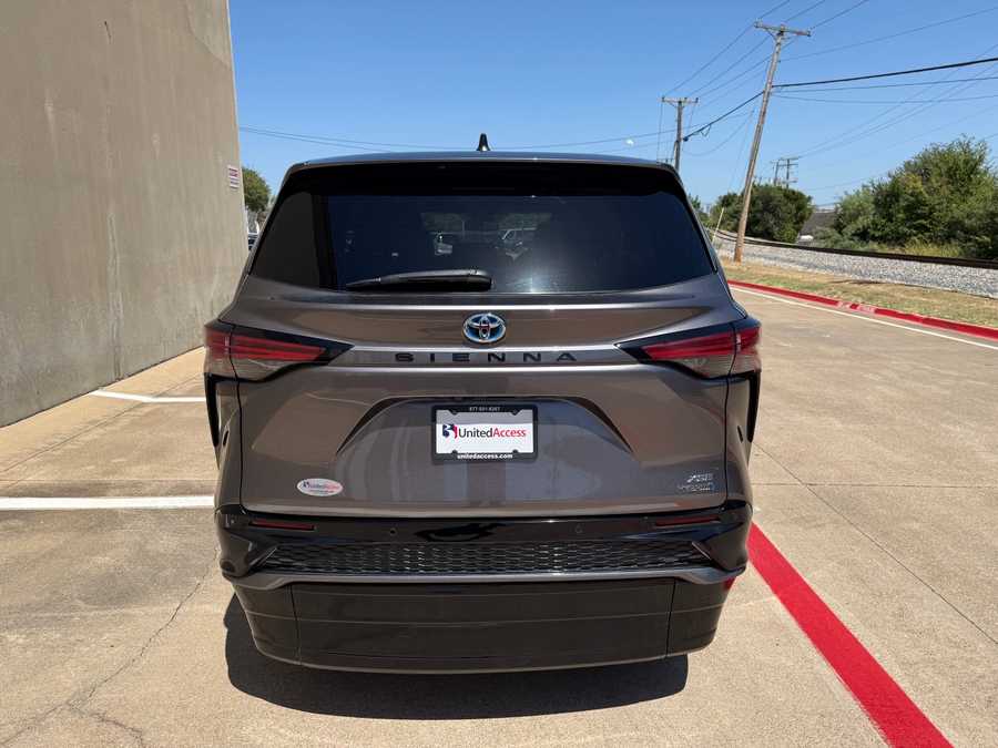 Used 2021 Toyota Sienna Hybrid XSE - VMI Side Entry In Floor Automatic Ramp