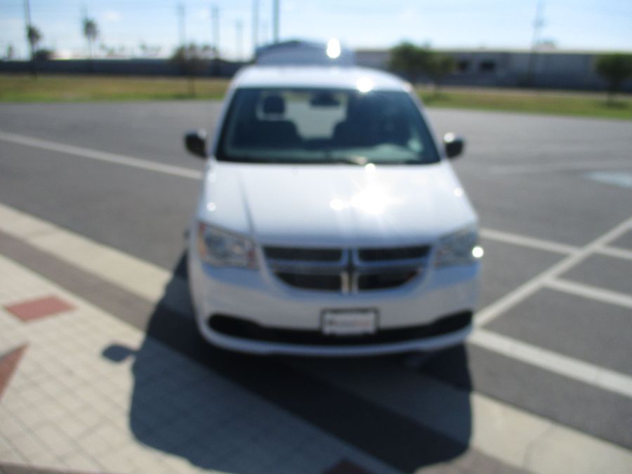 Used 2019 Dodge Grand Caravan SE - International Mobility Rear Entry Entry Fold Out Manual Ramp