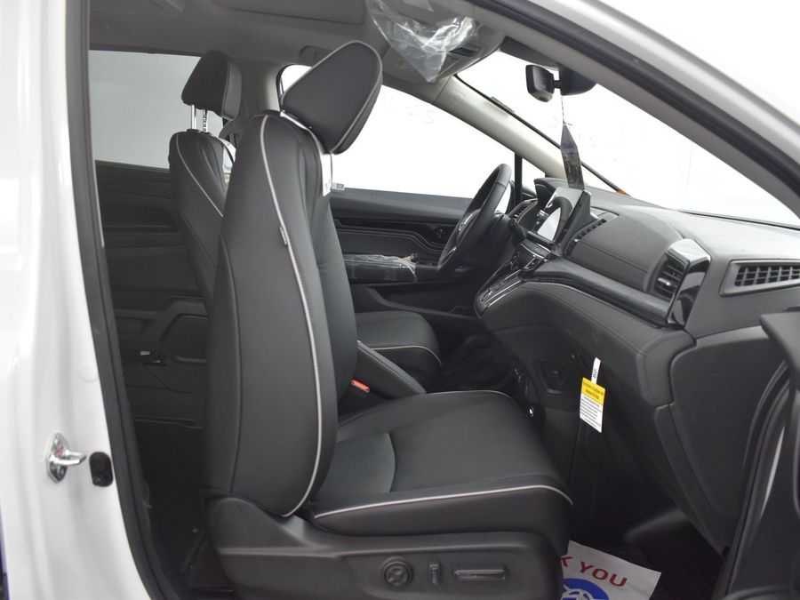 New 2025 Honda Odyssey Elite - BraunAbility Side Entry Entry In Floor Automatic Ramp