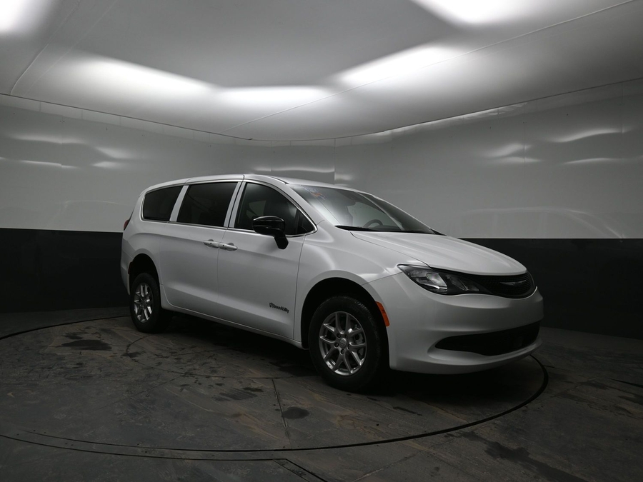 New 2025 Chrysler Voyager LX HCC - BraunAbility Rear Entry Entry Fold Out Manual Ramp