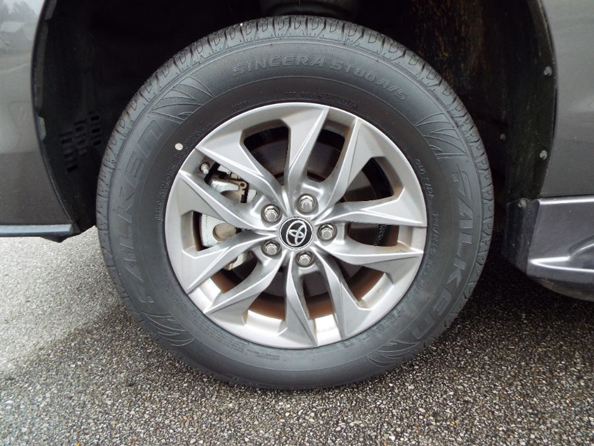 2022 TOYOTA SIENNA - Image 28