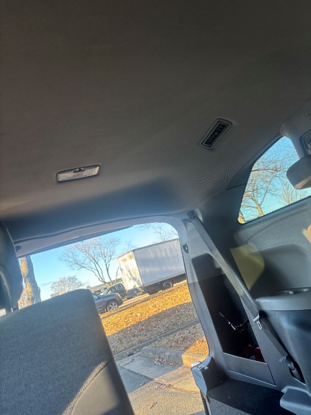 2024 TOYOTA SIENNA - Image 8