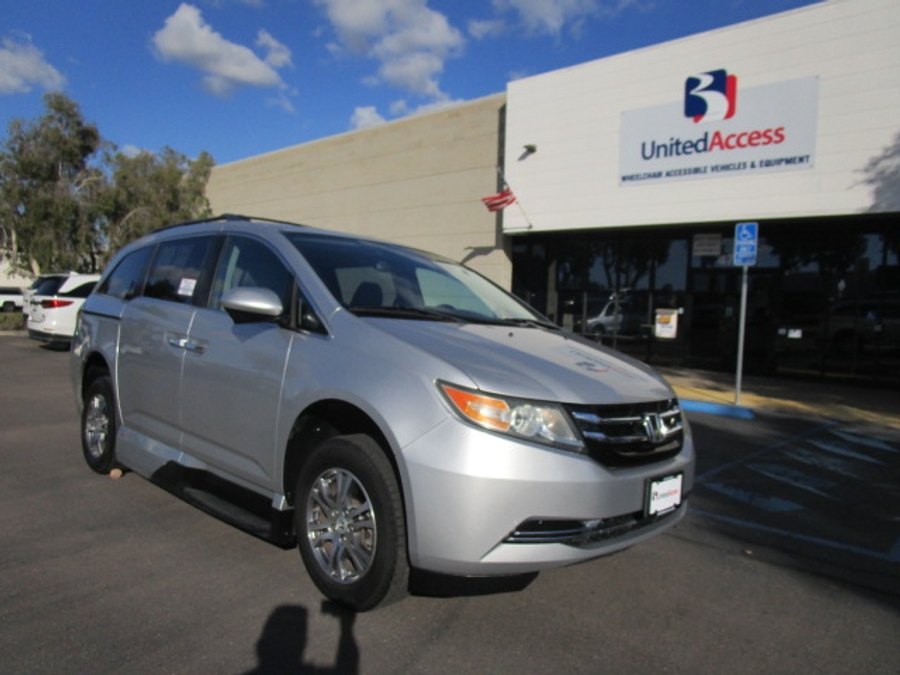 Used 2014 Honda Odyssey EX-L - VMI Side Entry Entry In Floor Automatic Ramp