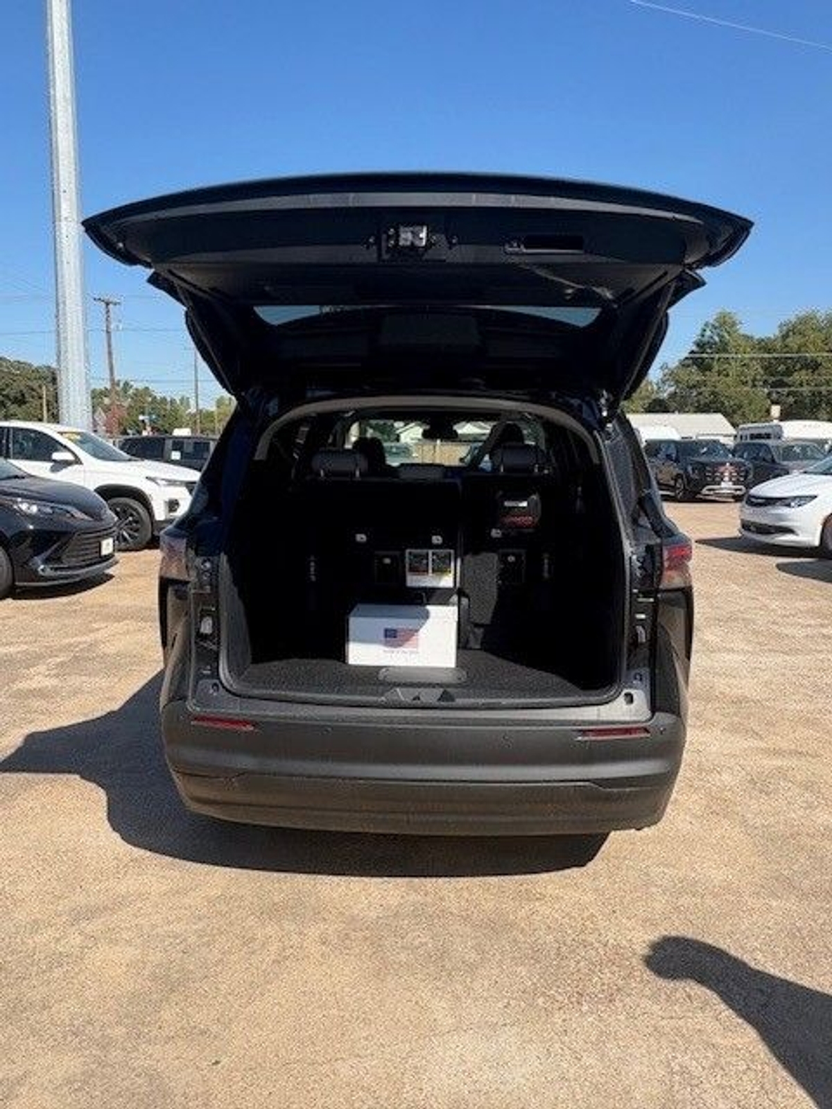 2025 TOYOTA SIENNA - Image 9