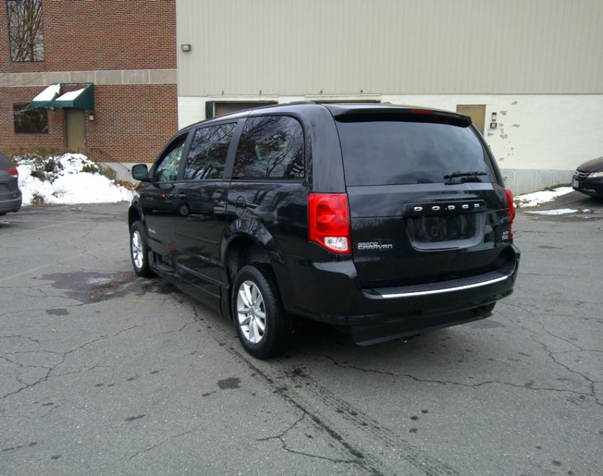 2016 DODGE GRAND CARAVAN - Image 7