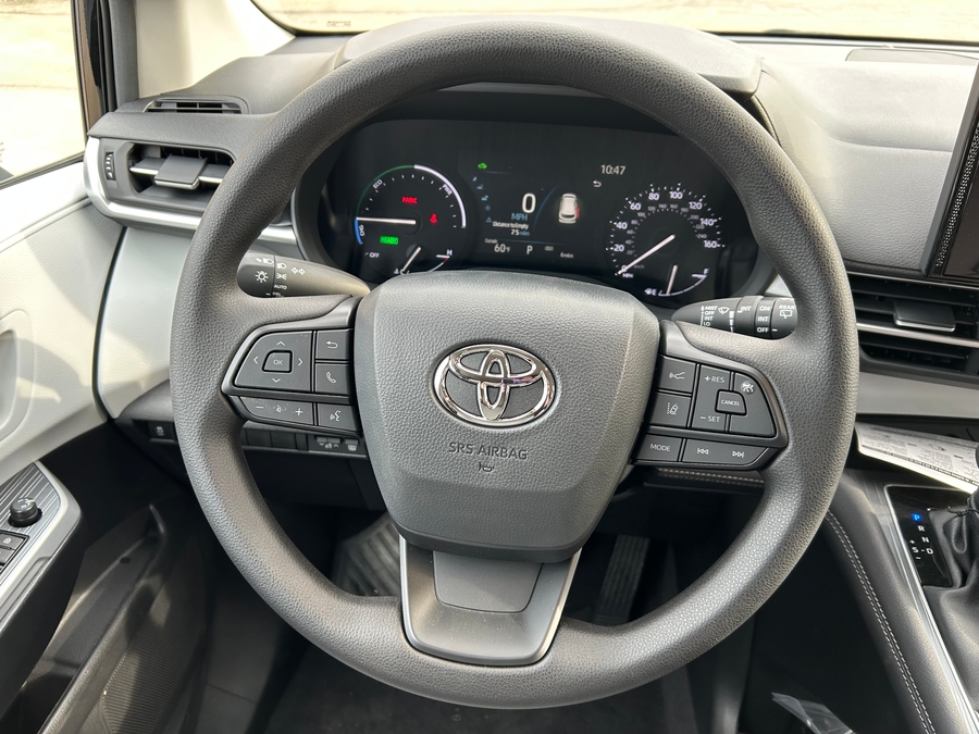 2025 TOYOTA SIENNA - Image 15