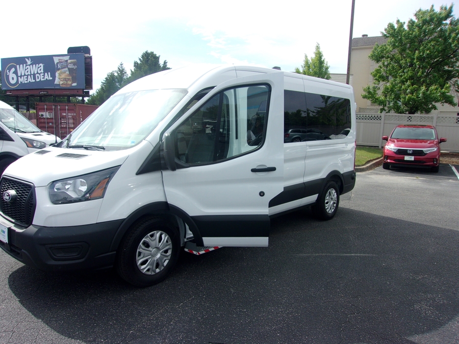White Ford T350 with Rear Entry Automatic Fold Out ramp