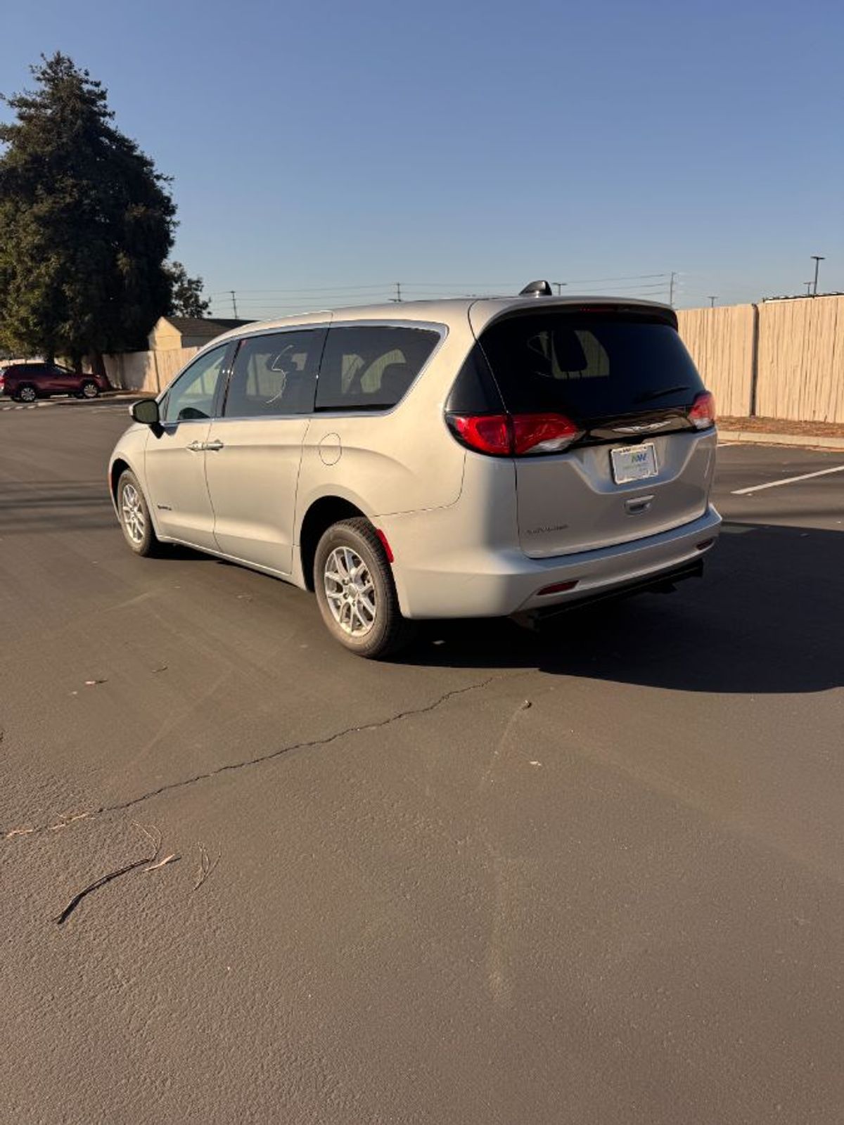 2023 CHRYSLER VOYAGER - Image 6