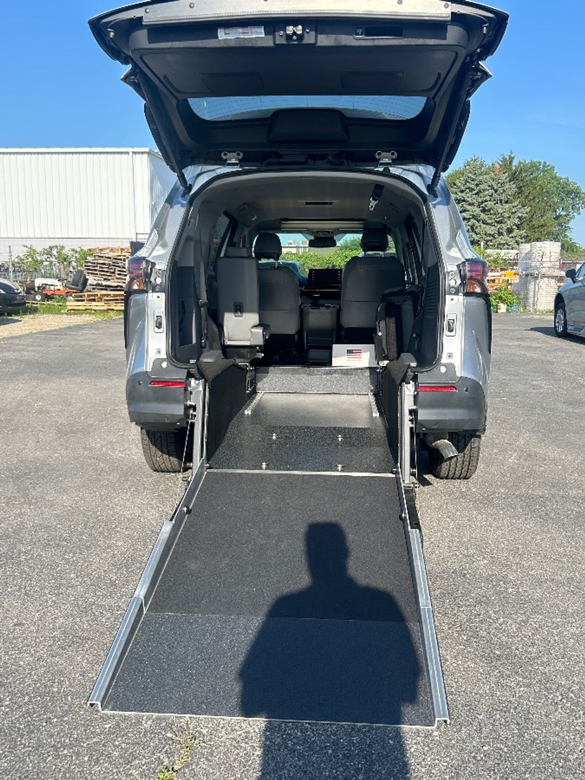 2023 TOYOTA SIENNA - Image 1