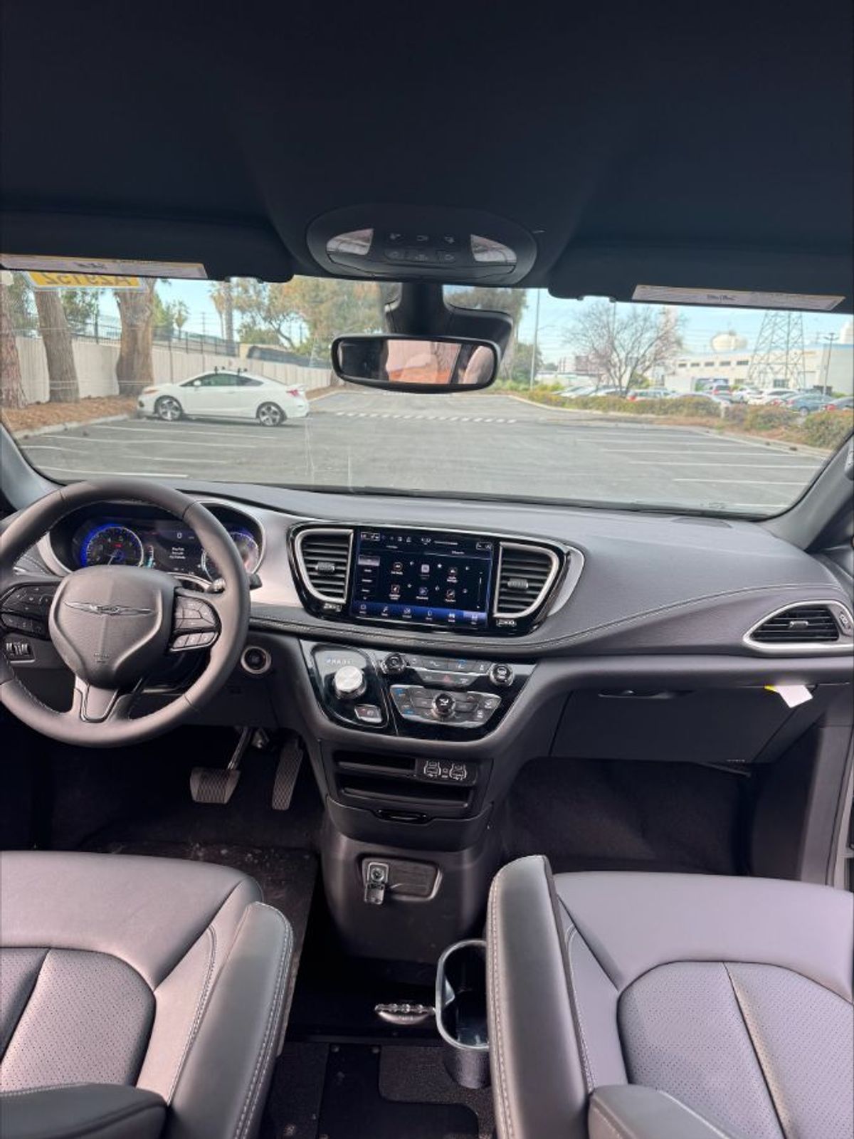 2024 CHRYSLER PACIFICA - Image 14