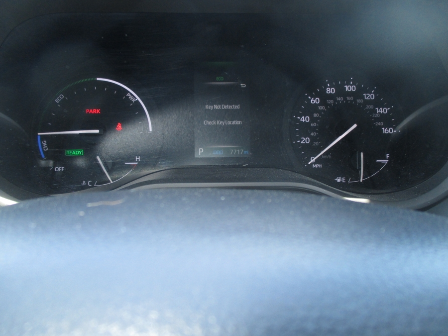 Grey Toyota Sienna image number 13