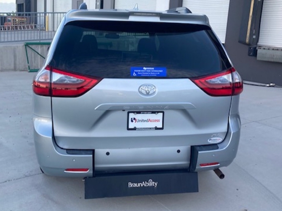 Used 2020 Toyota Sienna XLE - BraunAbility Rear Entry Fold Out Automatic Ramp