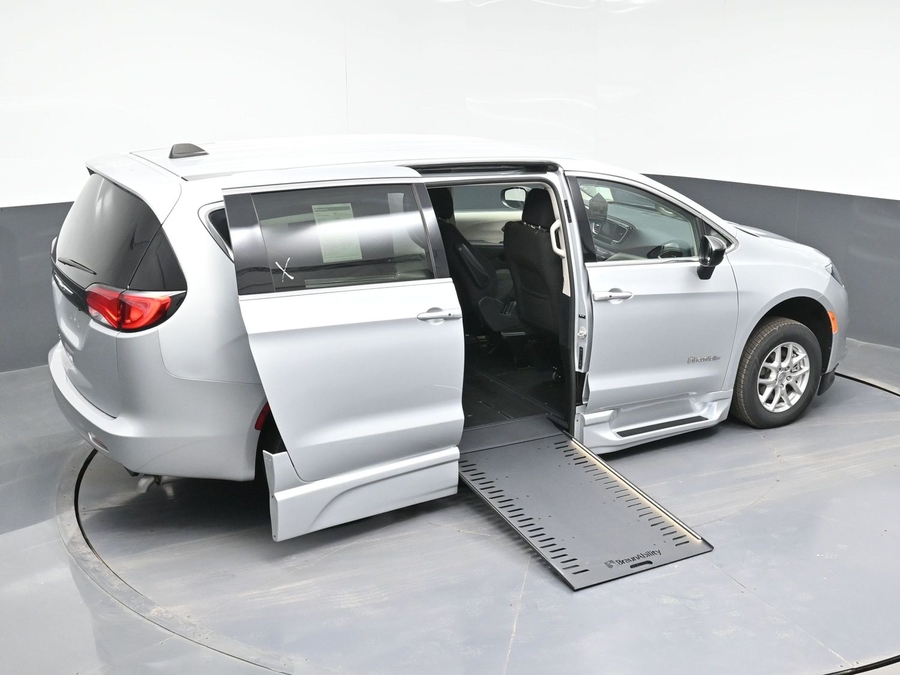 Used 2024 Chrysler Voyager LX - BraunAbility Side Entry Entry In Floor Automatic Ramp