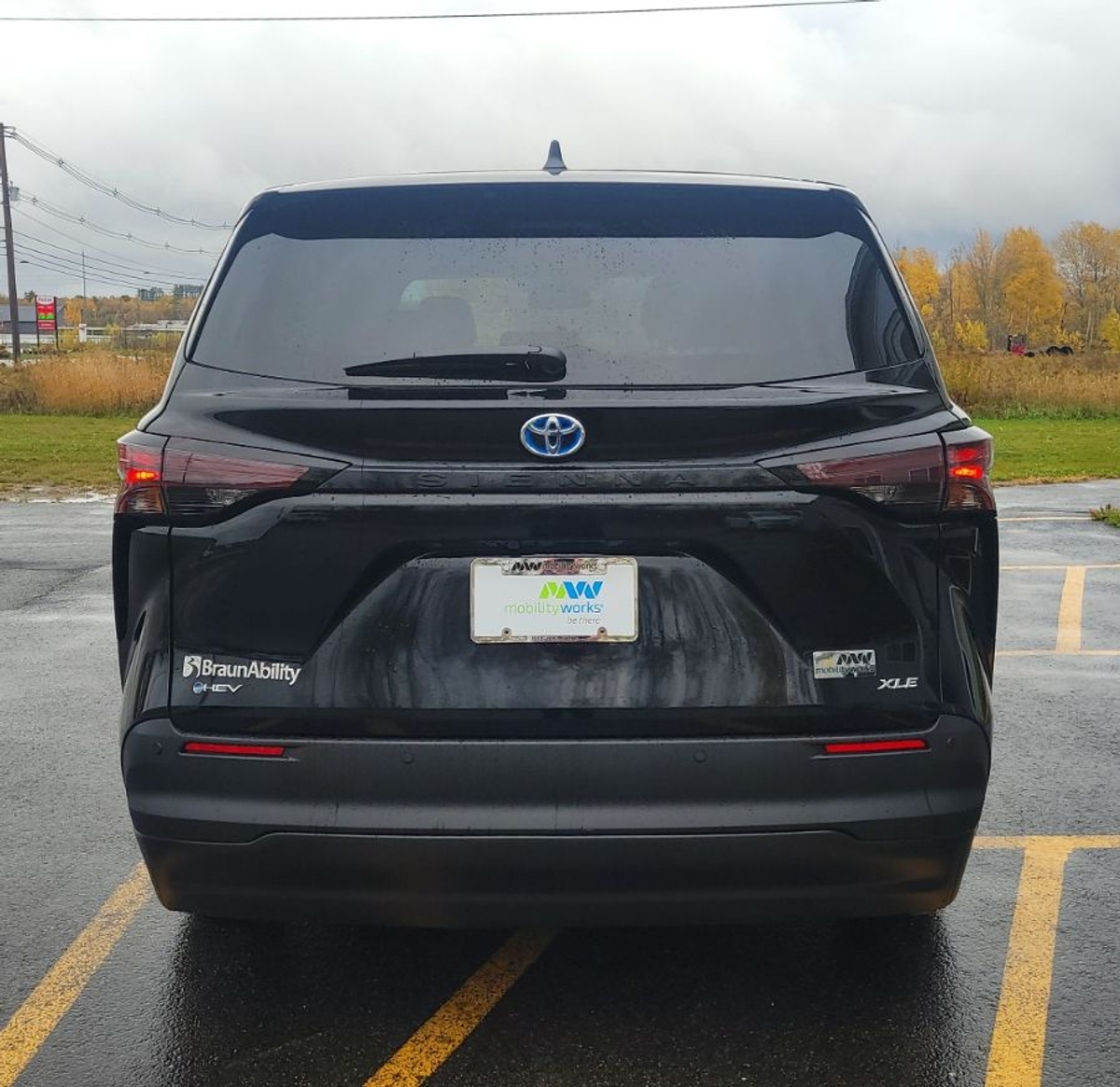 2025 TOYOTA SIENNA - Image 15