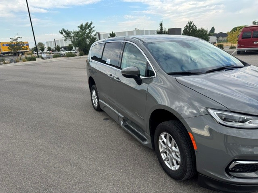 Used 2023 Chrysler Pacifica Touring L - BraunAbility Side Entry Fold Out Automatic Ramp