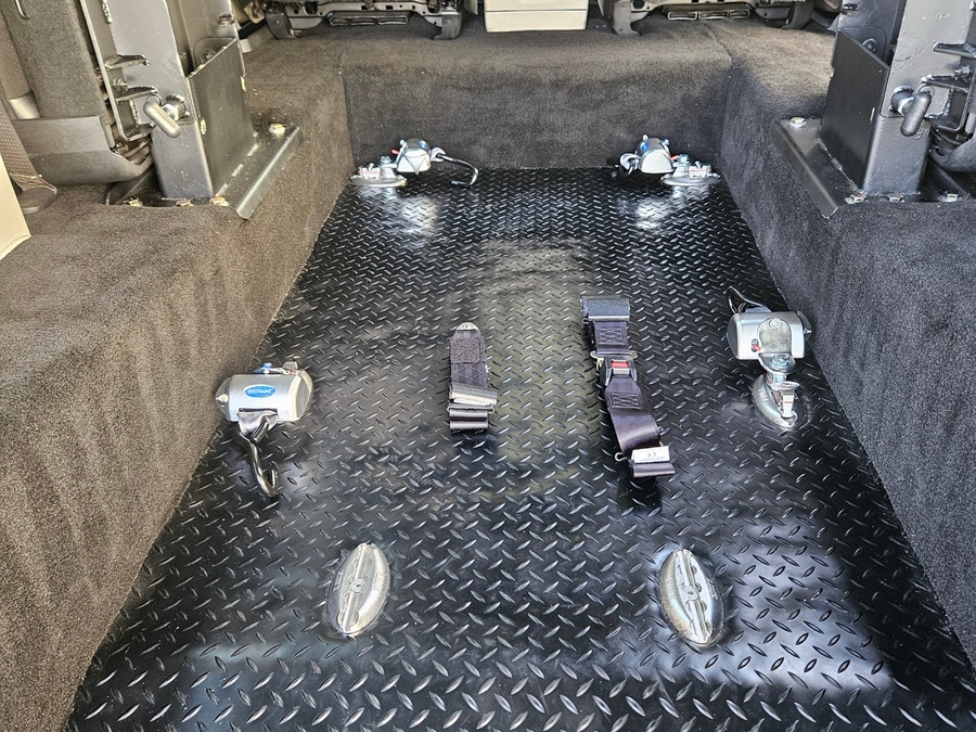 Used 2019 Dodge Grand Caravan SXT - International Mobility Rear Entry Entry Fold Out Manual Ramp