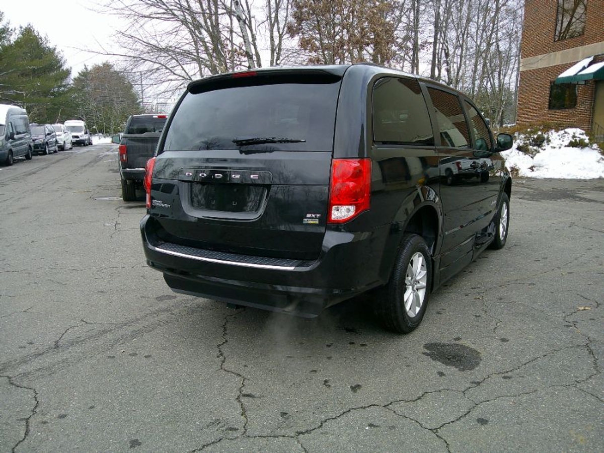 2016 DODGE GRAND CARAVAN - Image 9
