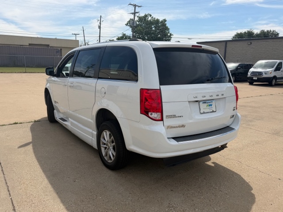 Número de imagen del Dodge Grand Caravan blanco 5