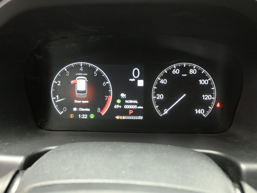 Red Honda Odyssey image number 12