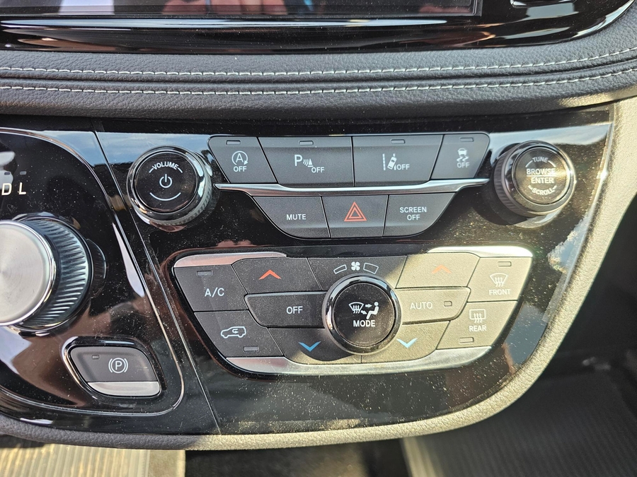 Red Chrysler Pacifica image number 10