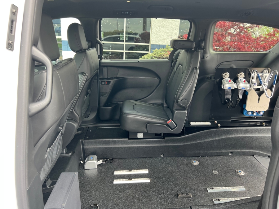 New 2025 Chrysler Voyager LX - BraunAbility Commercial Rear Entry Entry Fold Out Manual Ramp
