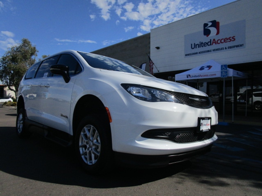 New 2025 Chrysler Voyager LX - BraunAbility Commercial Side Entry Entry Fold Out Manual Ramp