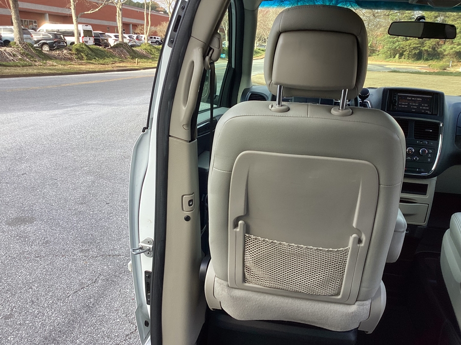 2015 DODGE GRAND CARAVAN - Image 12