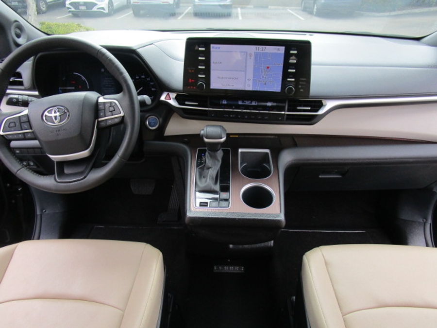 Used 2024 Toyota Sienna Hybrid XLE Base - VMI Side Entry Entry In Floor Automatic Ramp