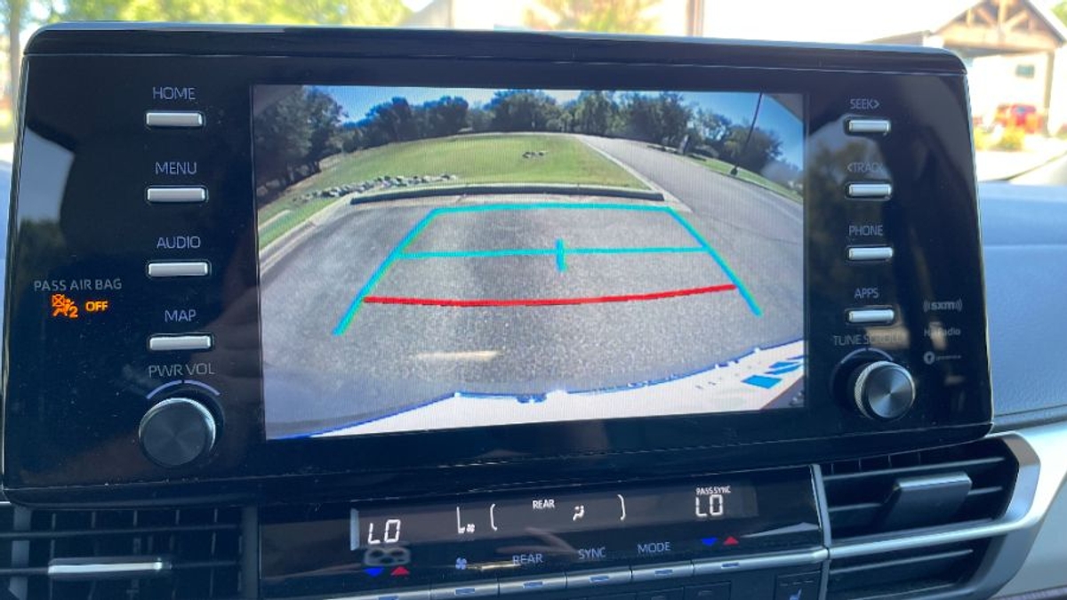 2024 TOYOTA SIENNA - Image 13