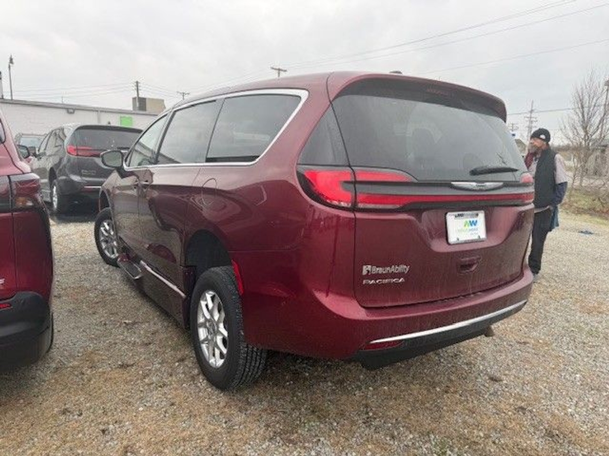 Red Chrysler Pacifica image number 7