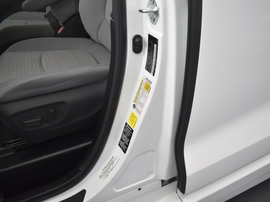 New 2025 Toyota Sienna Hybrid LE - BraunAbility Side Entry Entry Fold Out Automatic Ramp