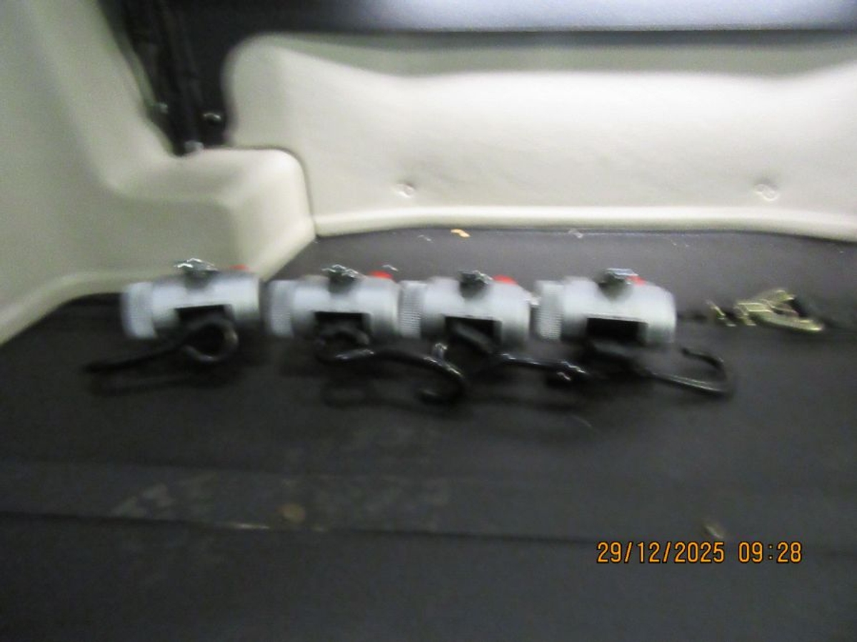 2021 CHRYSLER VOYAGER - Image 7