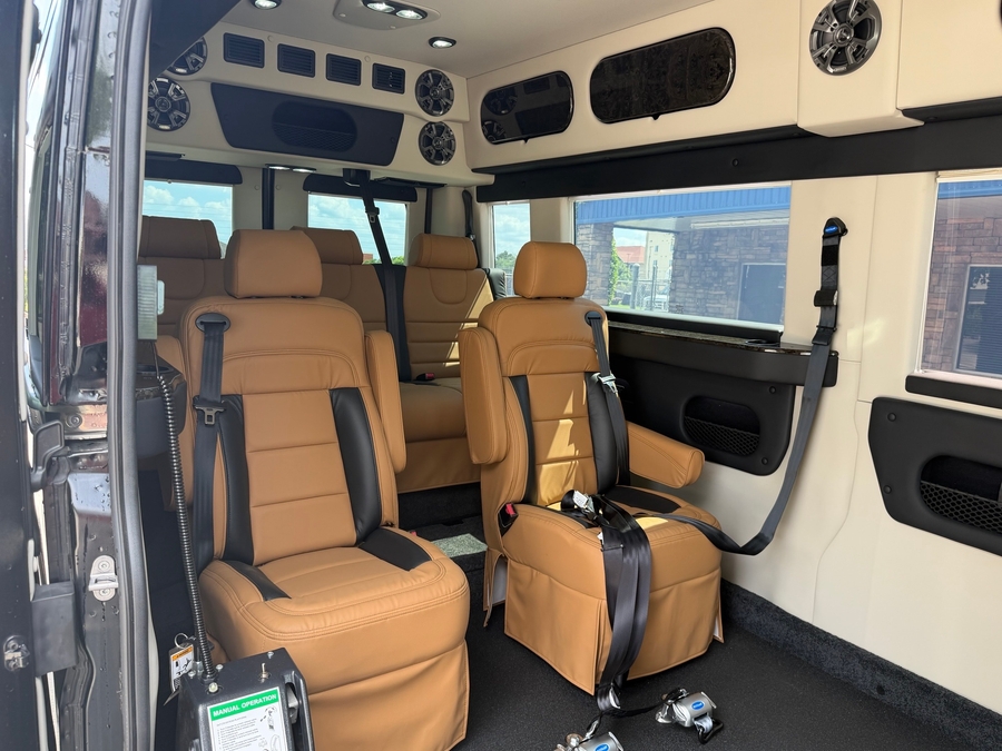 New 2025 Ram ProMaster Tradesman 2500 -  Side Entry Entry Lift Automatic Ramp