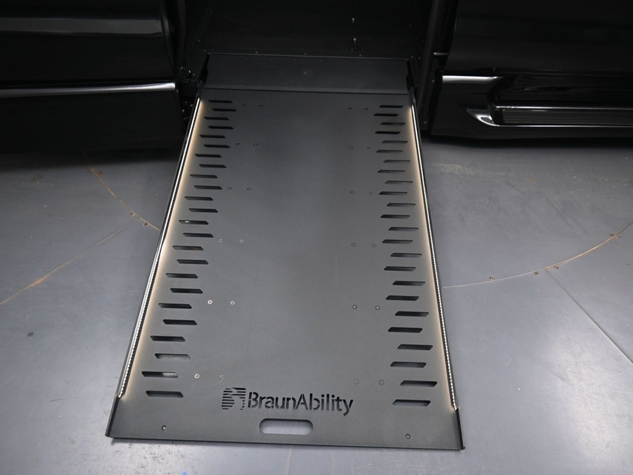 Used 2024 Chrysler Pacifica Touring L - BraunAbility Side Entry In Floor Automatic Ramp