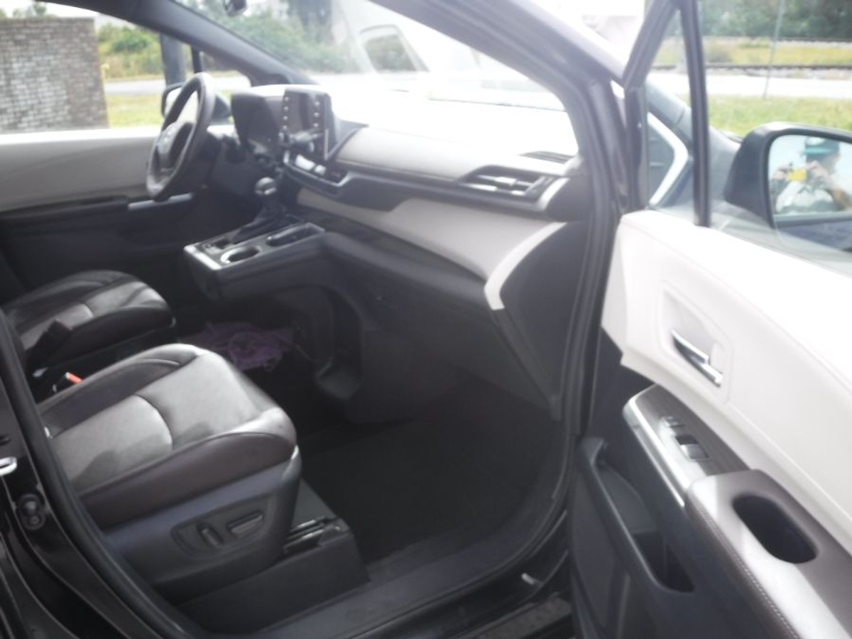 2022 TOYOTA SIENNA - Image 16