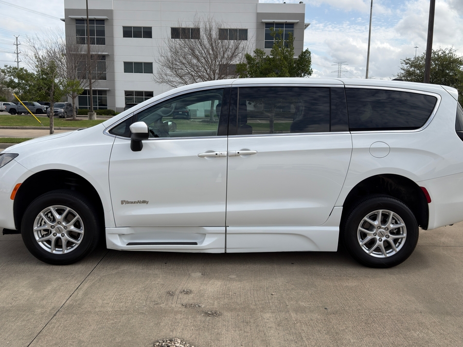 Used 2023 Chrysler Voyager LX base - BraunAbility Side Entry Entry Fold Out Automatic Ramp