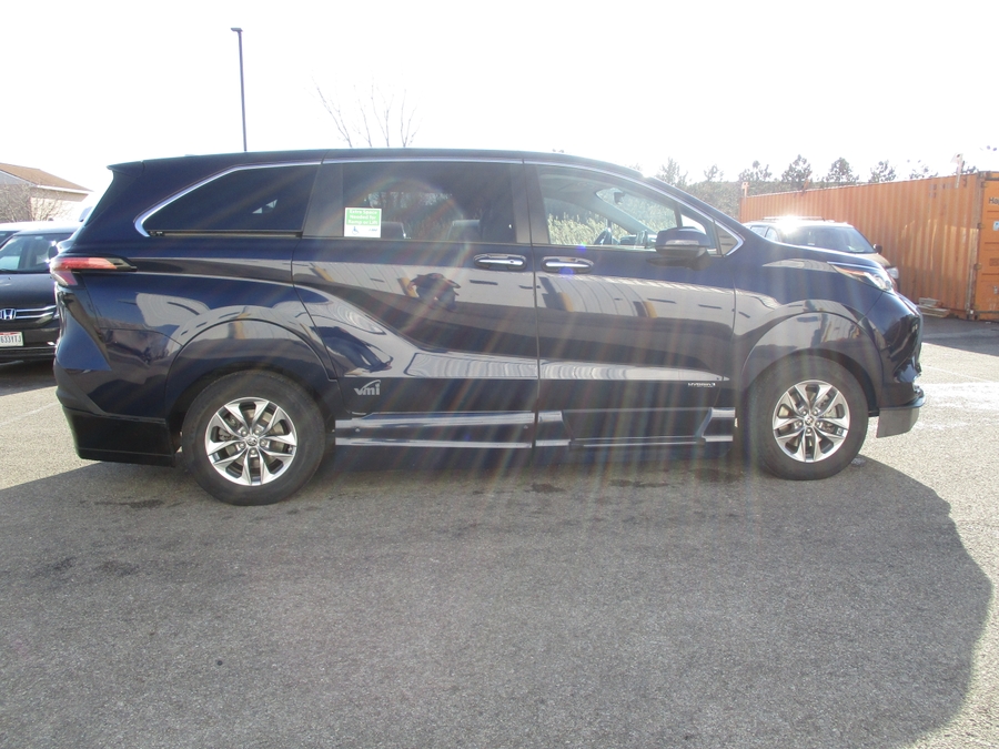 2021 TOYOTA SIENNA - Image 8